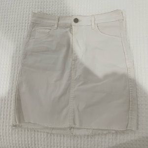 White denim skirt
